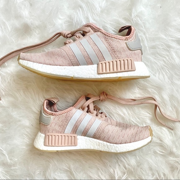 adidas nmd light pink